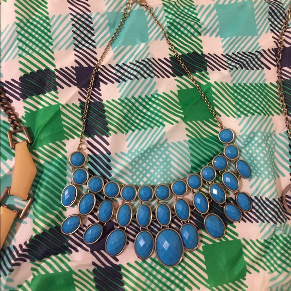 Lot of 6 statement necklaces! - Picture 6 of 7